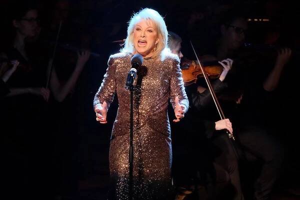 Elaine Paige