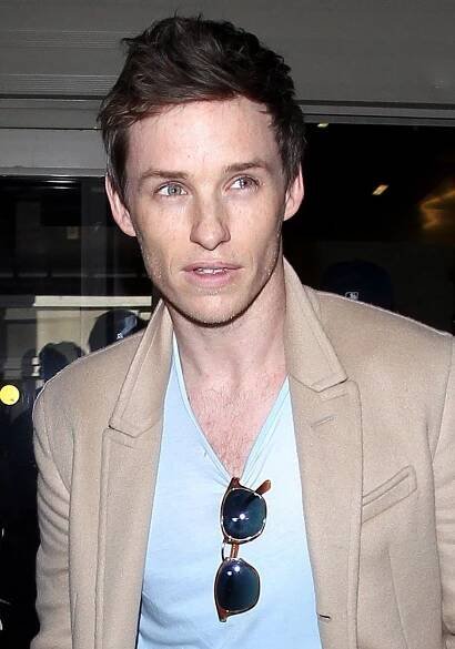 13 fotek, které vás přesvědčí, že je Eddie Redmayne sexy