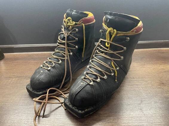 STARÉ LYŽAŘSKÉ BOTY BOTAS