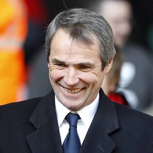 Alan Hansen discharged from hospital as Liverpool issue health update