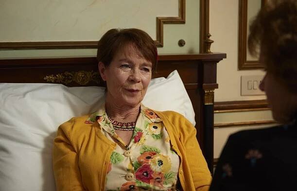 Zpátky na nohou - Z filmu - Celia Imrie