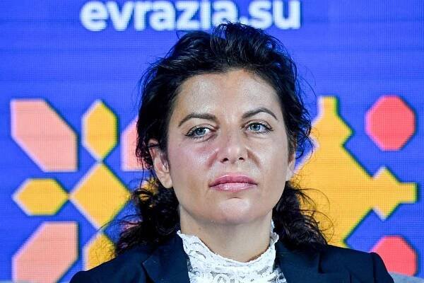 Mám strašnou nemoc, oznámila Putinova hlavní propagandistka. Hrozí jí konec