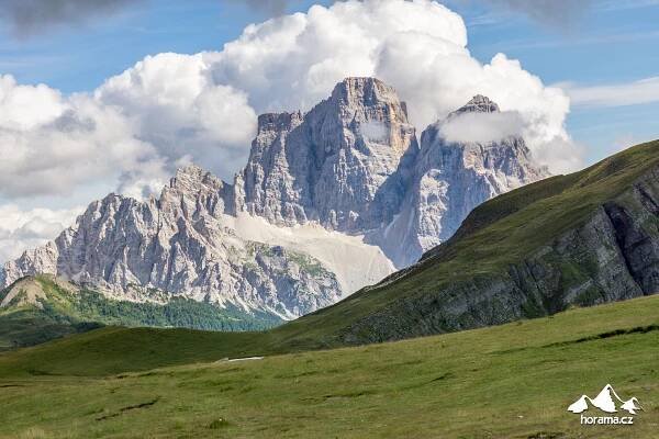 Okolo hřebenu Croda da Lago za krásami italských Dolomit | Horama