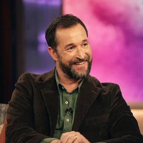 All about The Pitt star Noah Wyle's personal life — and his unbelievable then-and-now photos