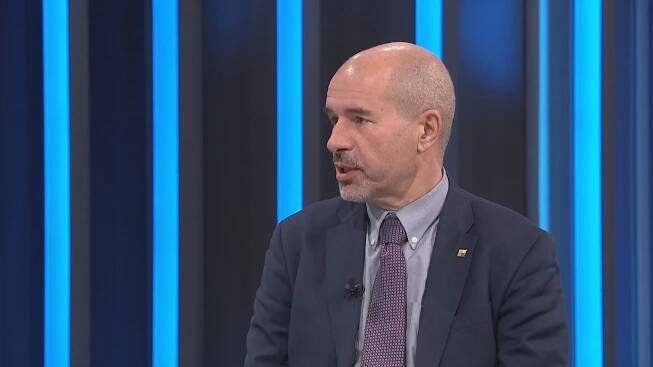 Zákon o dezinformacích? Dřív leda za války, říká Vávra. Potřebujeme ho, odporuje Exner