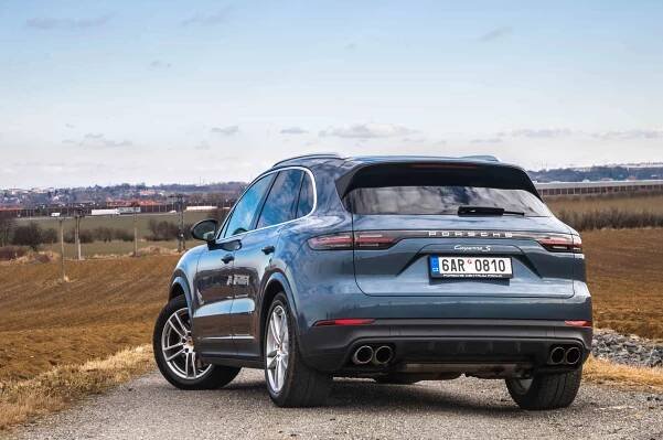 Test Porsche Cayenne S 2018: Dokonale univerzální