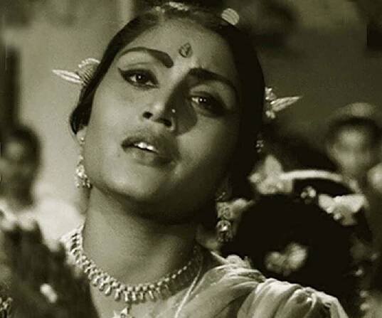Ruma Guha Thakurta Biography – Facts, Childhood, Family Life, Achievements