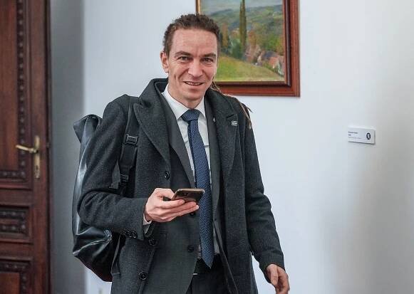 Ministr Ivan Bartoš o reformě: Za delší práci vyšší důchod, dovedu si představit stupně