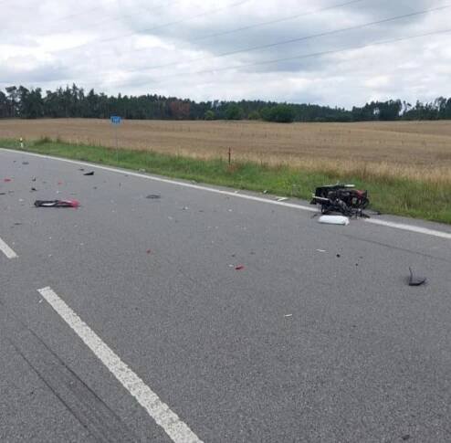 Při nehodě na Třebíčsku zemřel člověk. Další dva lidé byli zraněni | Týdeník Policie