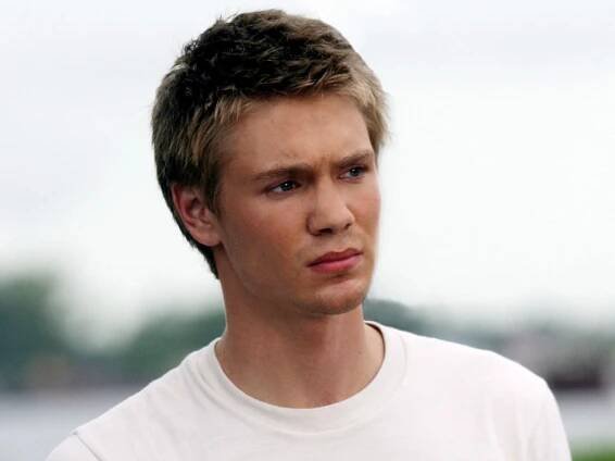 Chad Michael Murray Revisits Two “One Tree Hill” Landmarks
