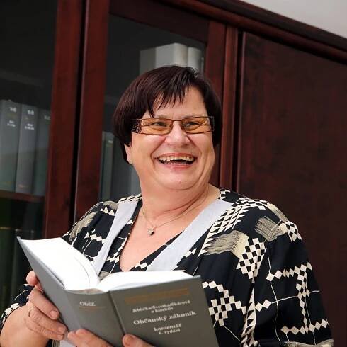 Zemřela bývalá ministryně spravedlnosti Marie Benešová