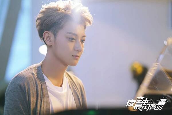 The Brightest Star in the Night Sky - Fotosky - Zitao Huang