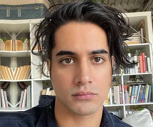 Avan Jogia Biography - Facts, Childhood, Family Life & Achievements
