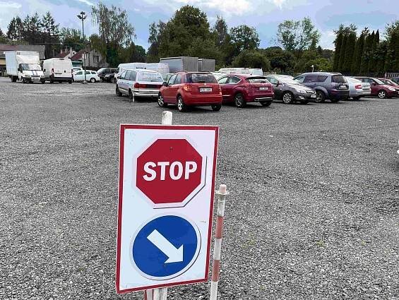 Parkování u letiště Leoše Janáčka Ostrava: kde je to možné a kolik stojí?
