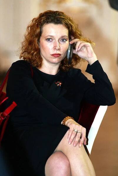 Buzková je zpět. Její firma za 2600 korun na hodinu radila státu s marihuanou