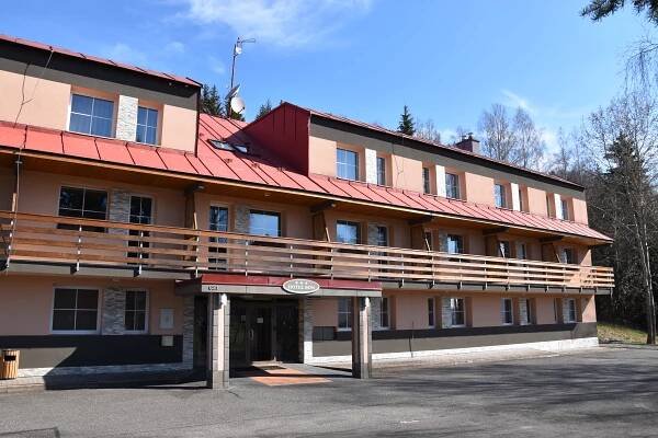 Hotel Bon - Hotely a motely - Liberecký kraji - Tanvald