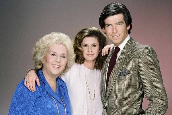 Doris Roberts as Mildred Krebs, Stephanie Zimbalist as Laura Holt, Pierce Brosnan as Remington Steele