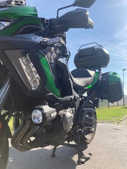 Kawasaki VERSYS 1000 SE + Grand Tourer 2021 - REZERVACE