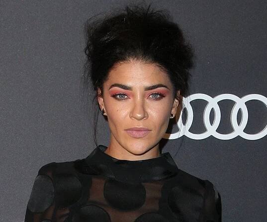 Jessica Szohr Biography - Facts, Childhood, Family Life & Achievements