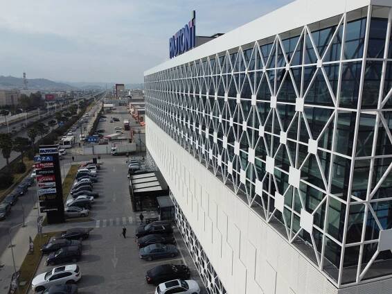 Rikonstruksioni i objektit ekzistues polifunskional – ANK ARCHITECTURE