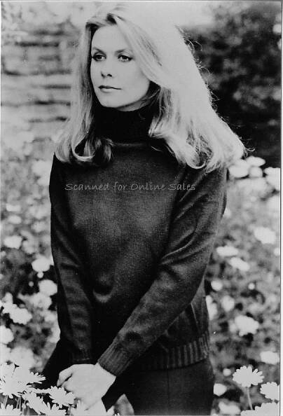 Serene Bewitched Samantha Elizabeth Montgomery 4x6 Photo