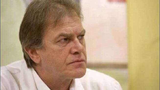 FOTO: Milan Bahúl jako doktor Pusenský. – stránka 17