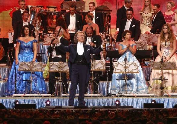 OBRAZEM: André Rieu potěšil české milovníky vážné hudby