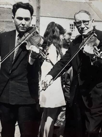 Frank Kelly (1936-) | Donegal Fiddle Music Donegal Fiddle Music