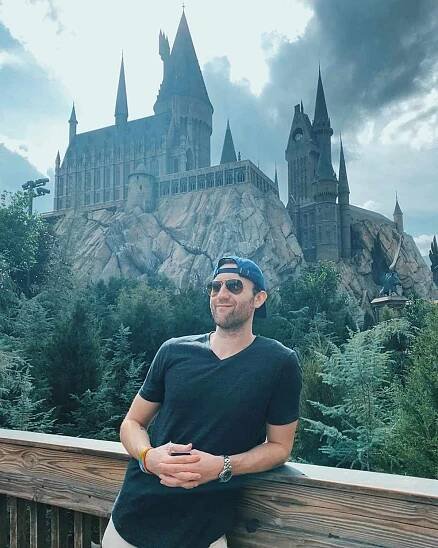 'Harry Potter' 's Matthew Lewis Shares Photo of Hogwarts, Tom Felton Jokes 'I Used to Bully Him'