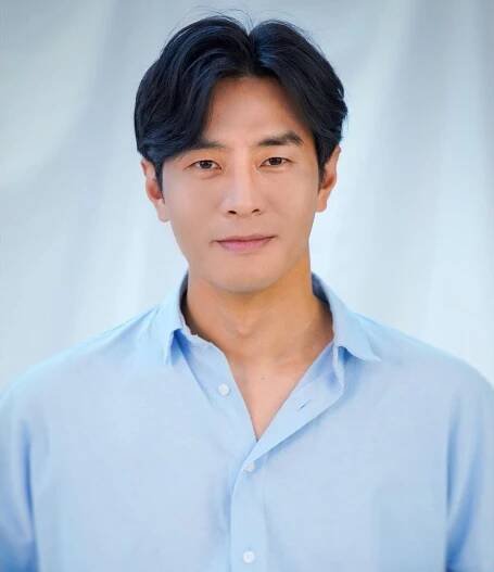 So Yun-Ho-1986-p1.jpg