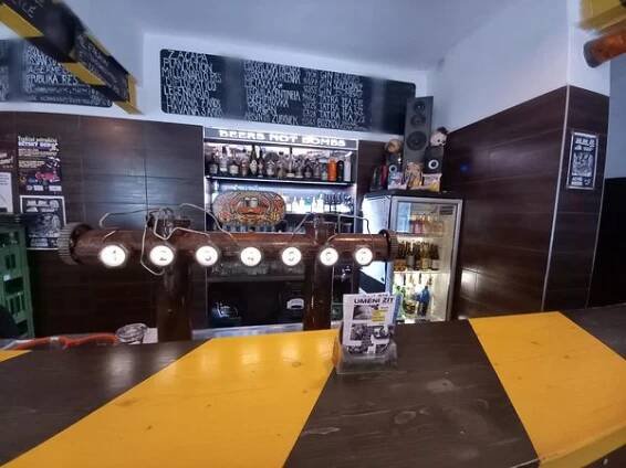 Pivní bar Azyl foto 4