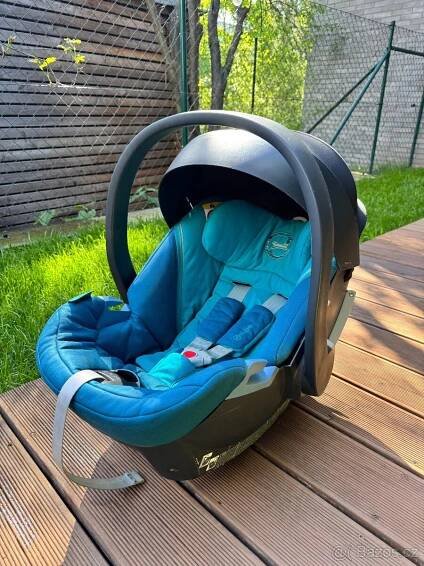 Autosedačka Cybex Aton 5 - Brno