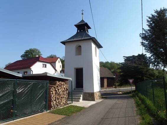 Soubor:Ludkovice, zvonice.jpg – Wikipedie