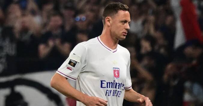 Kampaň proti homofobii v Ligue 1 vyvolala protesty hráčů. Někteří si přelepovali upravený znak soutěže