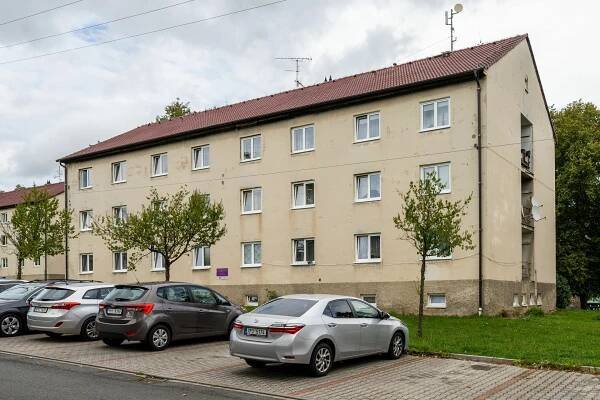 Pronájem Byt 3+1, V Rybníčkách, Tlučná, okres Plzeň-sever