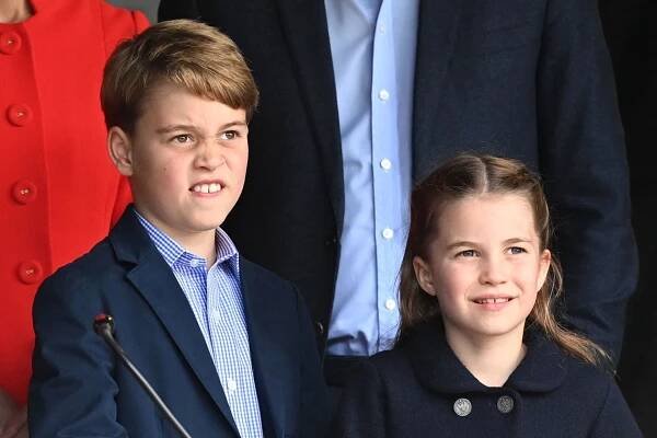 Korunovace se zúčastní i Louis a Charlotte. Kate prozradila, jak se cítí