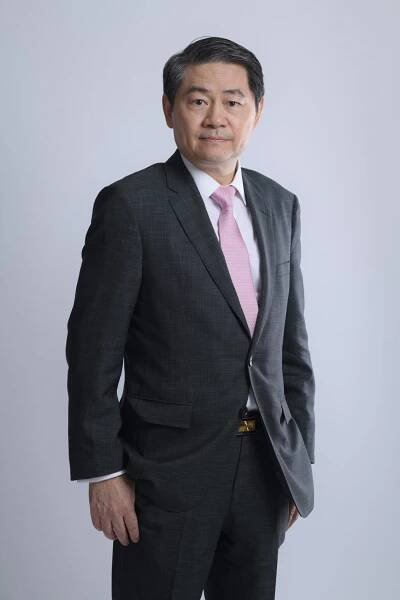 Huiyao Wang