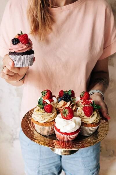 Lelí's Cupcakes - Děláme svět sladším místem.