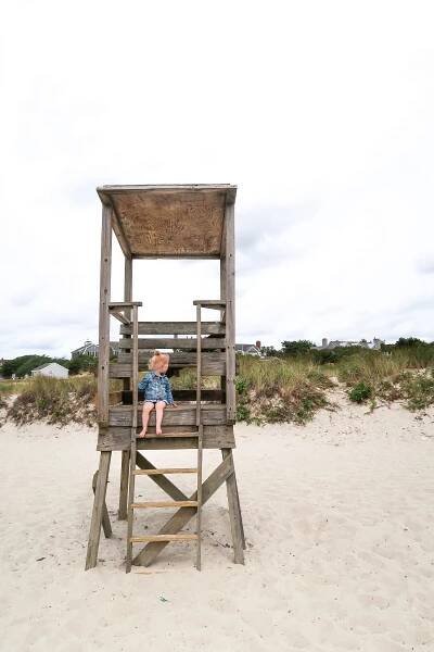 Planning a trip to Cape Cod with kids? Here's 8 fun things to add to your itinerary for the perfect Cape Cod vacation with kids. #capecod #massachussetts #usa #familytravel // Family Travel Destinations | Cape Cod Itinerary | Cape Cod Things to Do | Best Beaches | Where to Stay in Cape Cod | Best Cities to Visit | Where to Eat | Kid-Friendly Activities | Family Hotels | Provincetown Day Trip | Nantucket vs. Martha's Vineyard | Family Hotels | Boston Day Trip | New England Cities