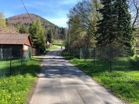 Okružní rodinný výlet z Ostravice k hotelu Sluníčko