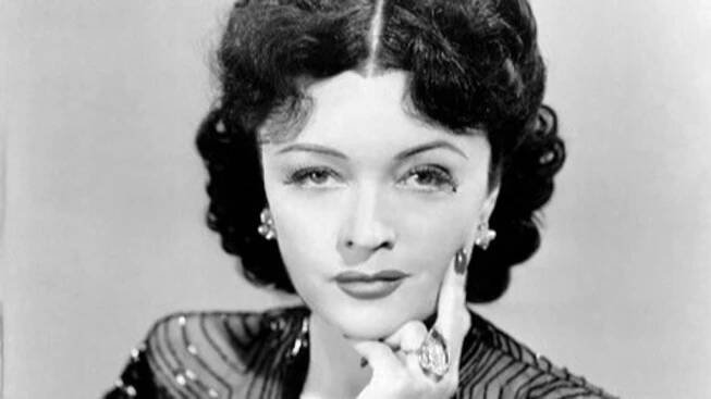 Exotická Pola Negri: V posteli jí stačil pouze Rudolph Valentino. Na jeho pohřbu pak sehrála hysterický výstup připomínající komedii – Lifee.cz