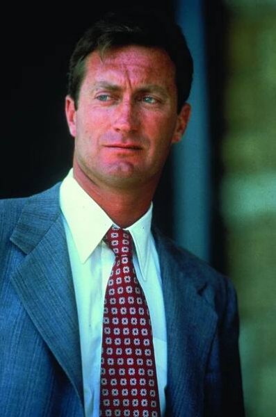 Ptáci v trní - Z filmu - Bryan Brown