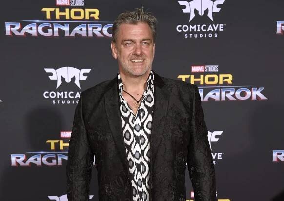 Zemřel herec Ray Stevenson, známý z filmů o Thorovi a ze seriálu Vikingové