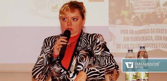 Upadající USA s námi prý mají velké plány. Ekonomka Švihlíková o Rusku a Číně, osudu dolaru a výbušné dohodě