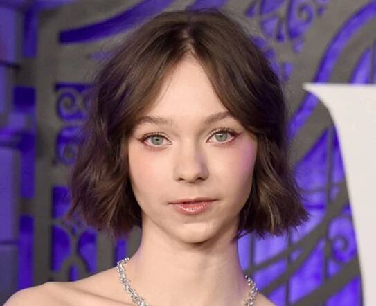 Emma Myers is 20 year old