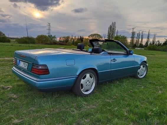 Mercedes Benz w124 kabriolet E 300 W124 e 320 cabrio - Praha 4