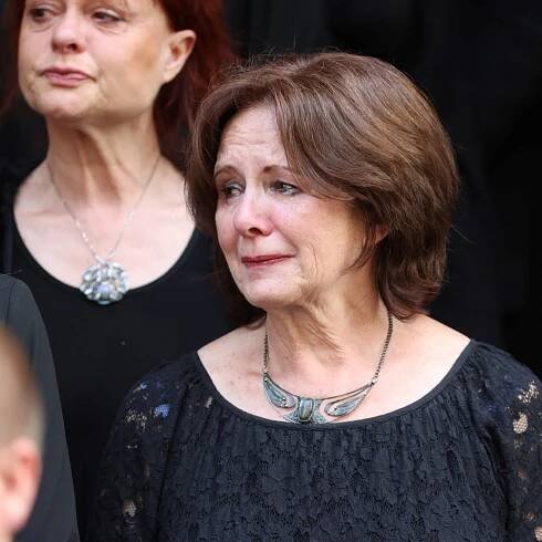 Jitka Smutná na pohřbu Jana Kačera (†87) splnila přání rodiny a přednesla: Třaskavá slova dcery!