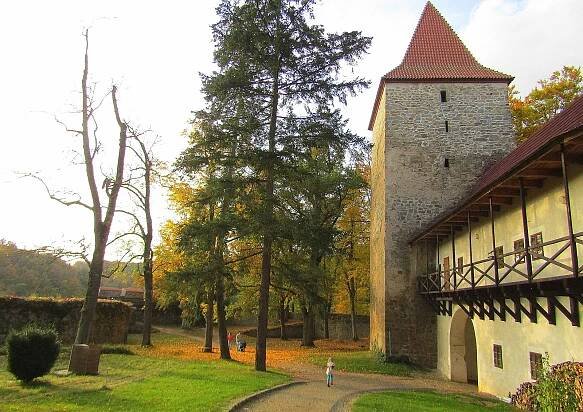 Orlík bez vody na Zvíkově, podívejte se s námi na soutok Otavy a Vltavy