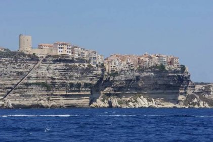 Corsica Tourist Guide - traveldorado