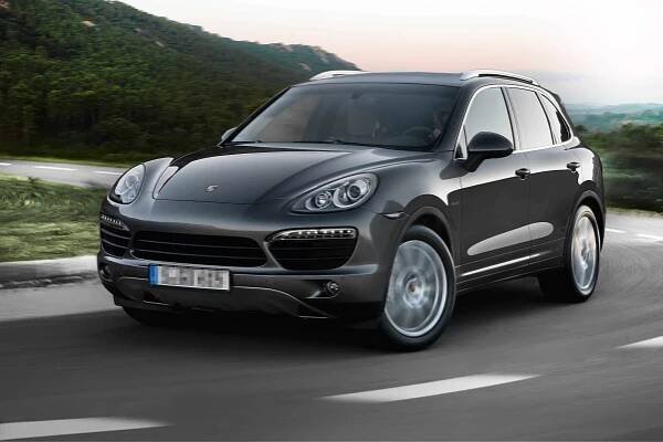 Porsche Cayenne (2011-2017) - pojistková skříňka - Schéma pojistek